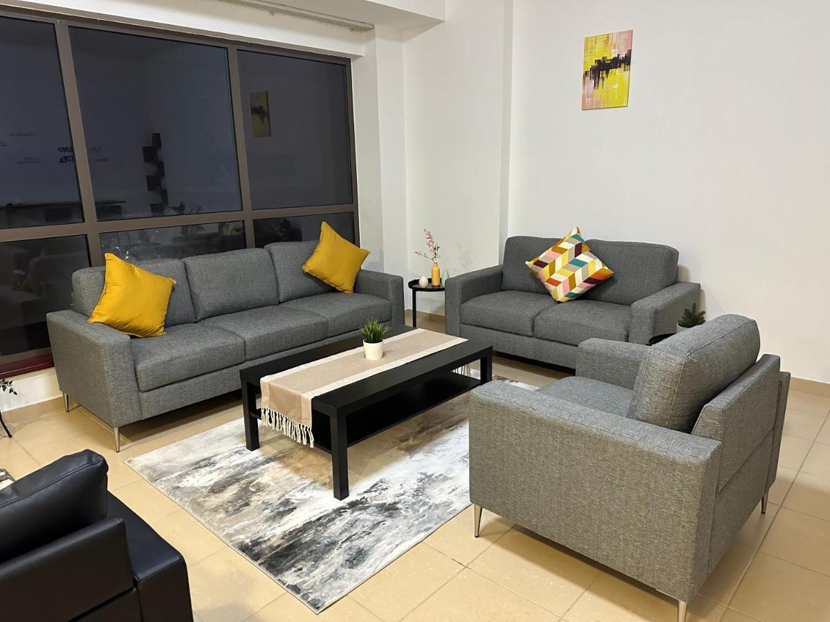 Moonlight Hostel Jbr - 2Min Walk To Jbr Beach - Gym - 2Min Metro Station - Poll Dubaj Kültér fotó